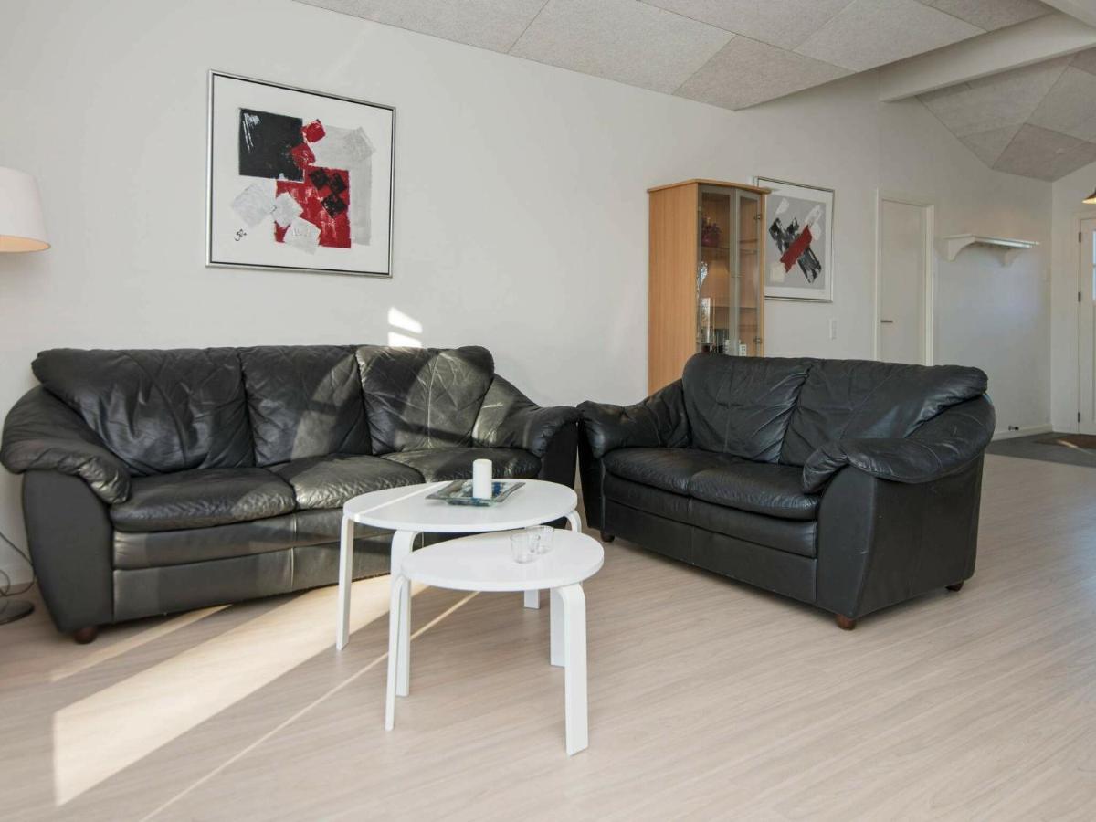 8 Person Holiday Home In B Rkop Egeskov  Bagian luar foto